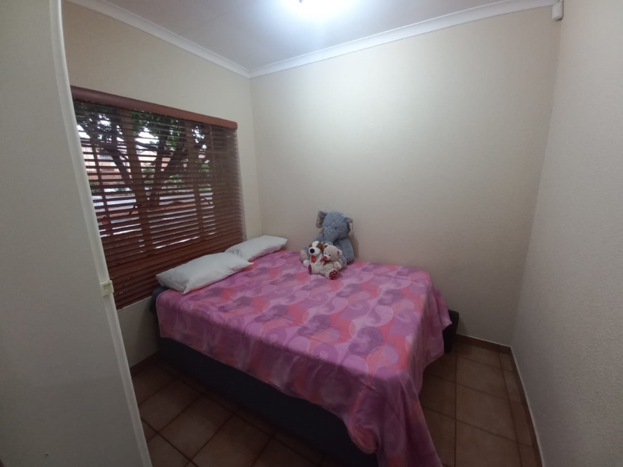 3 Bedroom Property for Sale in Safari Gardens North West